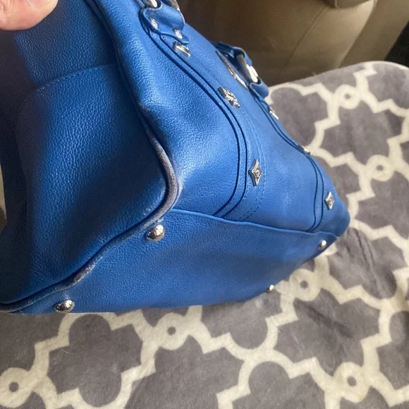 Authentic MCM bag - Picture 4 of 12